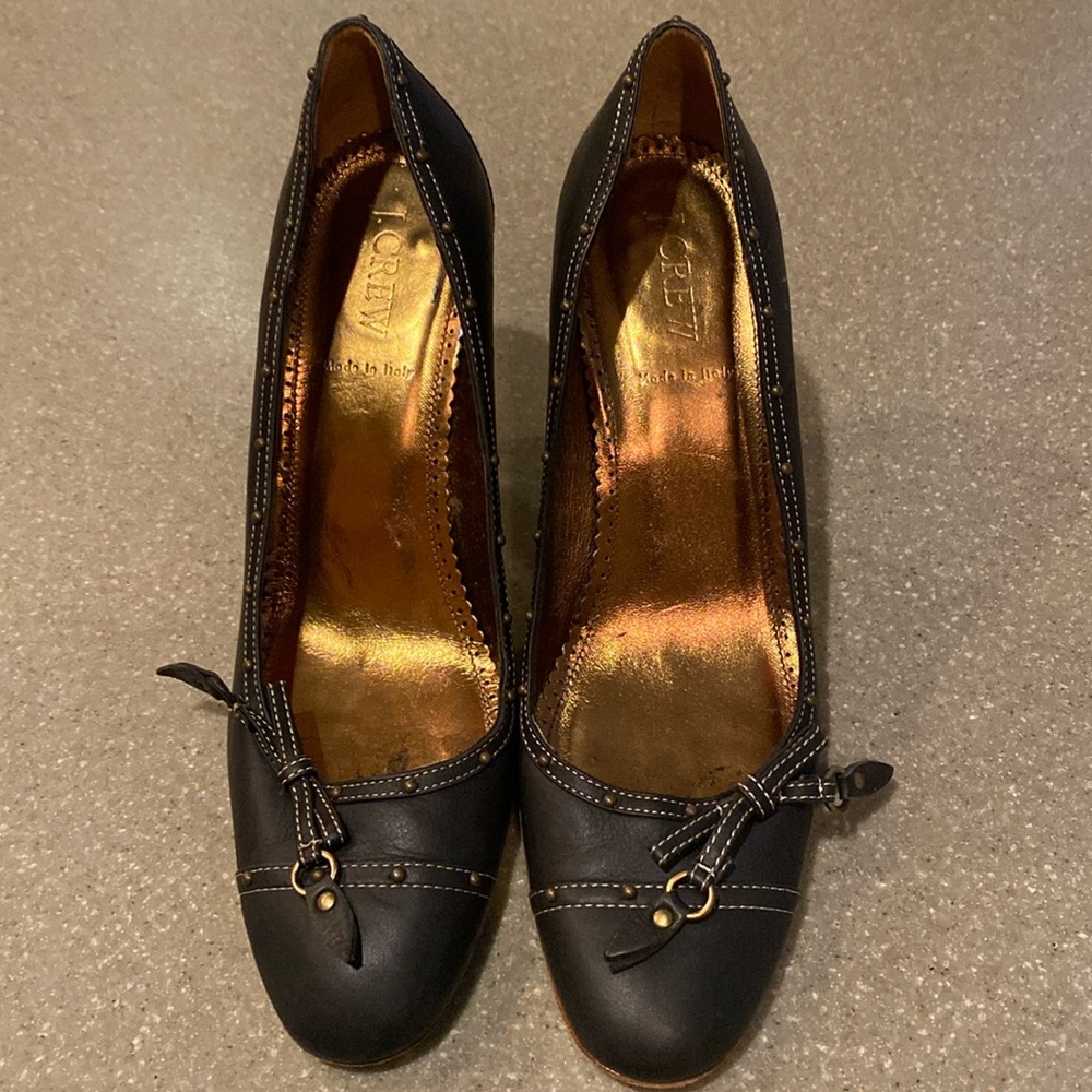 JCREW black Leather Studded Bow Heels 8.5 EUC